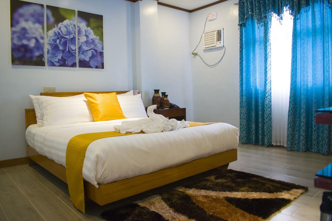 Royal Mansion Hotel Tabaco Eksteriør billede